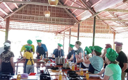 Bay Mau Cam Thanh Hoi An Cooking Class Daily Tour