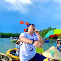 Rưng Dua Bay Mau Cam Thanh Hoi An