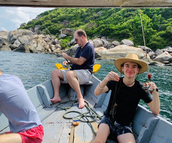 Câu Cá Cù Lao Chàm – Cham Island Fishing Tour