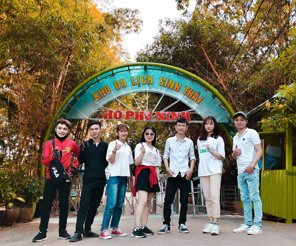 Tourhophuninh4