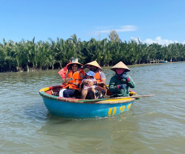Tour Xe đạp Khám Phá Làng Rau Trà Quế Học Nấu ăn