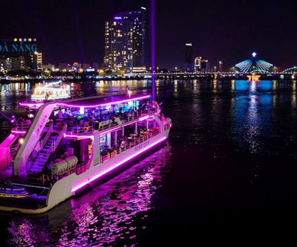 Du Thuyen Poseidon Da Nang